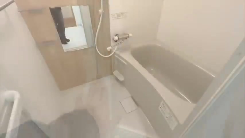1LDKで一人暮らしの浴室(室内・外観の様子)