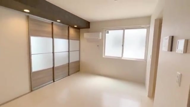 広島市西区の1LDKのリビングダイニング(室内・外観の様子)