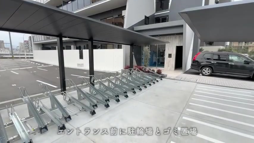 RJRクオーレ東比恵のエントランス（室内・外観の様子）