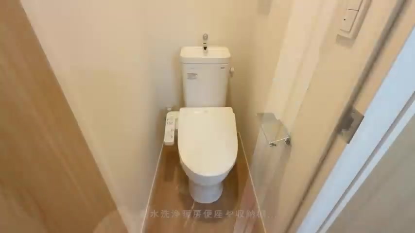 RJRプレシア武雄温泉のトイレ(室内・外観の様子)