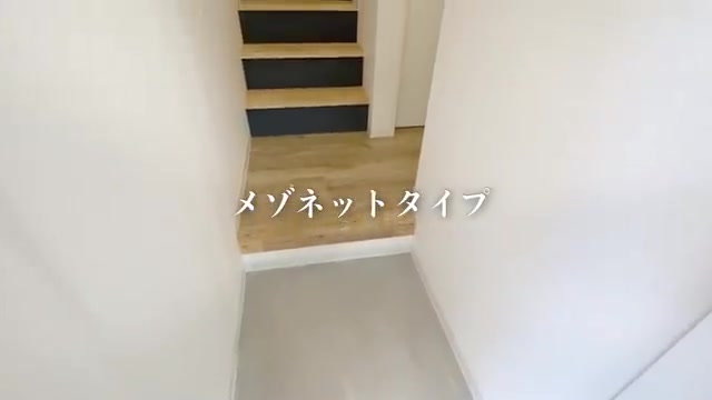 変わった間取り×賃貸アパートの玄関+トイレ(室内・外観の様子)