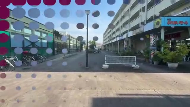 富田団地の共用部・ふれあいモール（室内・外観の様子）