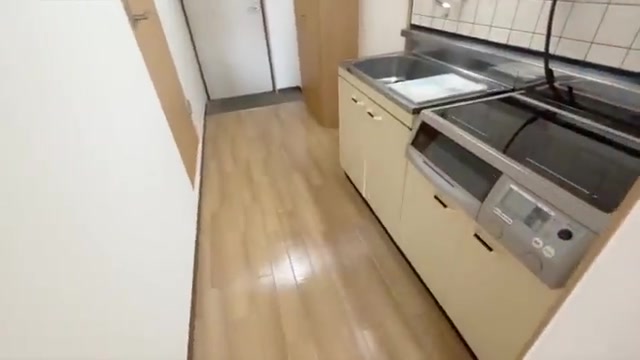ハーモニーコートの独立キッチン（室内・外観の様子）