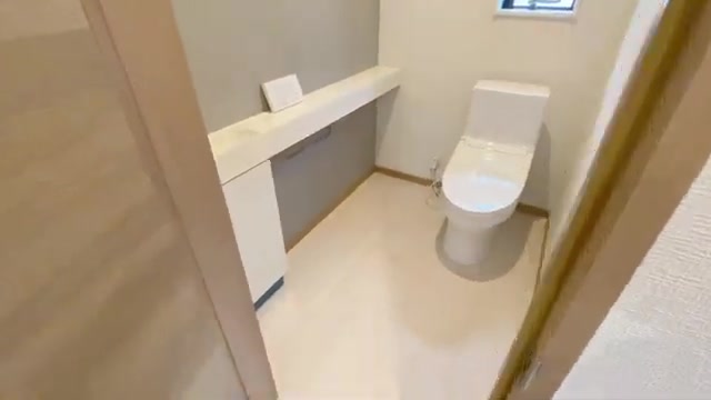 尾上団地の中庭・広場（室内・外観の様子）