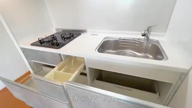 賃貸マンション内見のキッチン（室内・外観の様子）