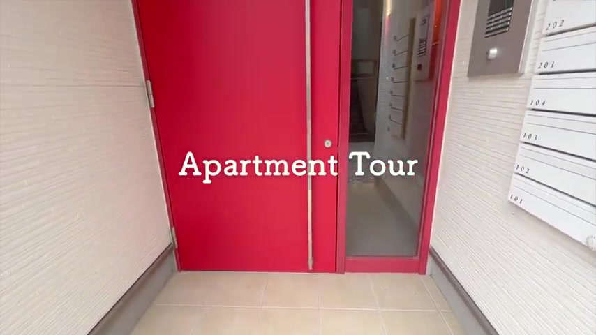賃貸アパートの内見のエントランス（室内・外観の様子）