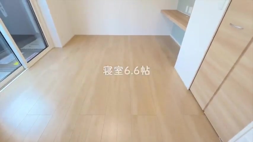 賃貸アパートの内見の寝室（室内・外観の様子）
