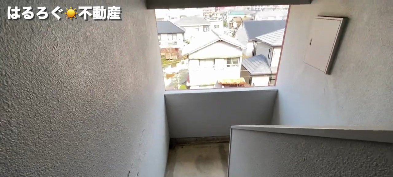 福岡県の賃貸マンションの内見動画 8:38の場面
