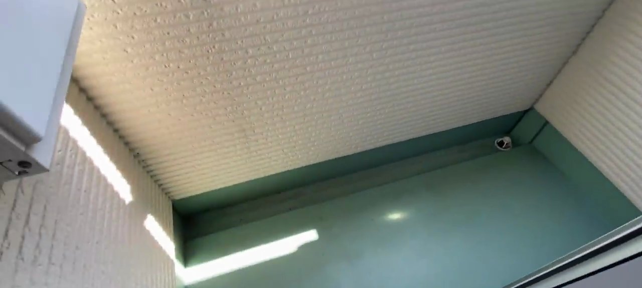 室内階段付きのデザイナーズ1LDK。ロフトではなくテラスハウス！？の内見動画 6:22の場面