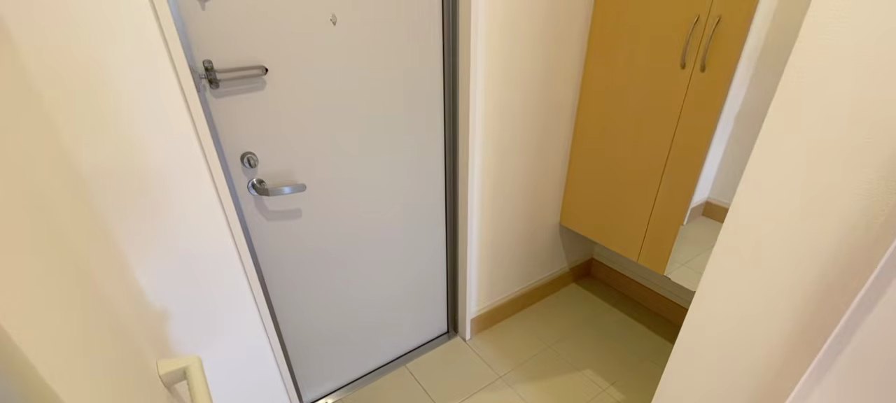 すべて引き戸で通路幅広いの内見動画 0:38の場面