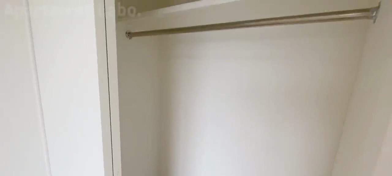 Tiny house in japan：apartmentの内見動画 5:26の場面