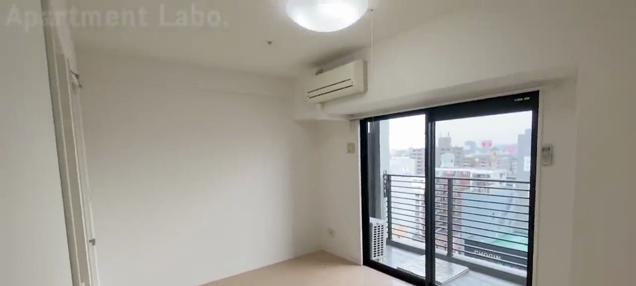 Tiny house in japan：apartmentの内見動画 5:50の場面