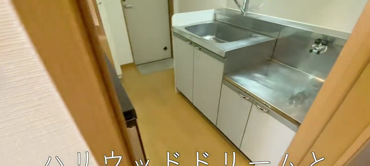 一人暮らしのお部屋紹介の内見動画 6:14の場面
