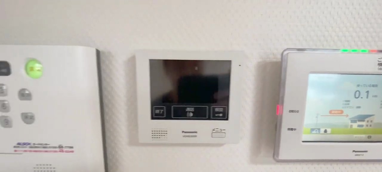 角部屋で明るく日当たり良きの内見動画 5:26の場面