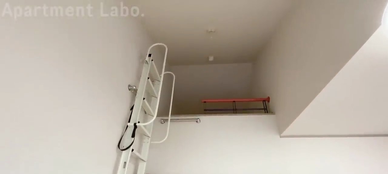 一人暮らしのお部屋紹介の内見動画 1:34の場面