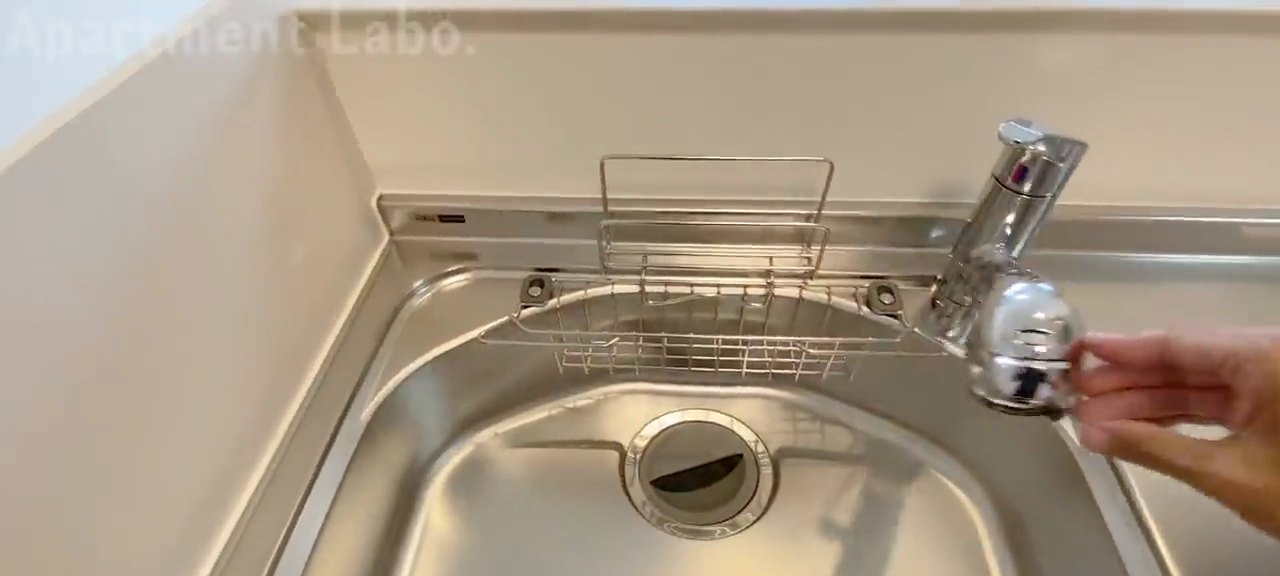 セコム無料でセキュリティ設備充実の内見動画 3:50の場面