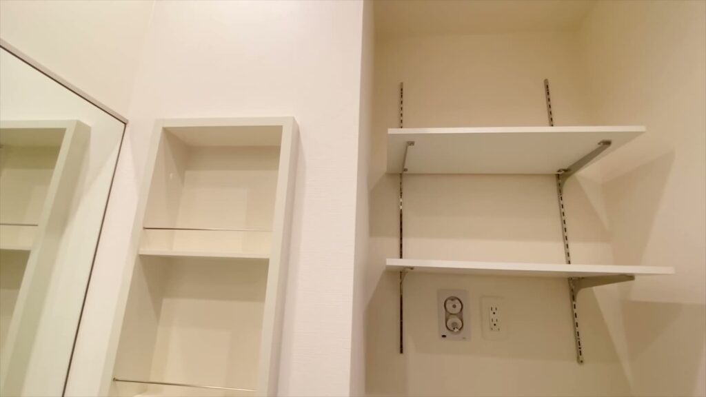 広島市南区の1LDK 1LDKの壁の収納