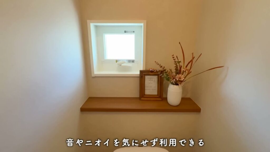 交野・私部西16号地 3LDK+SC+FC+WICの窓