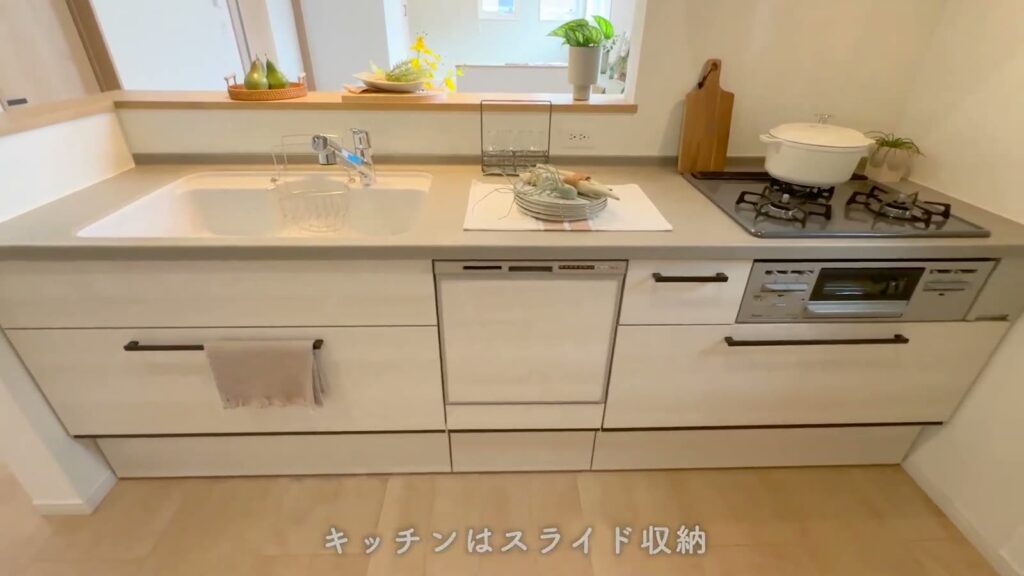 兼六パークタウン花小金井42号棟 3LDKのスライド収納