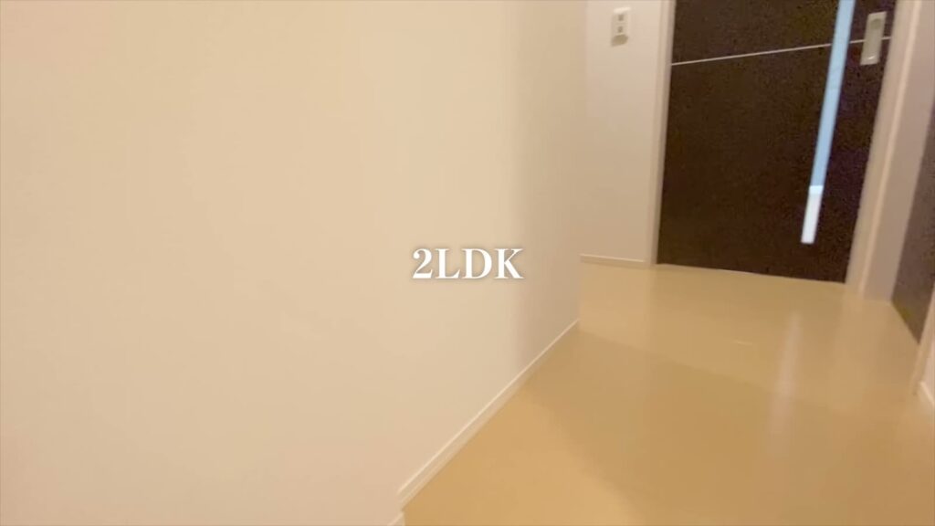2LDKの廊下
