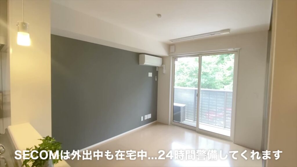 2LDKのLDKとバルコニー
