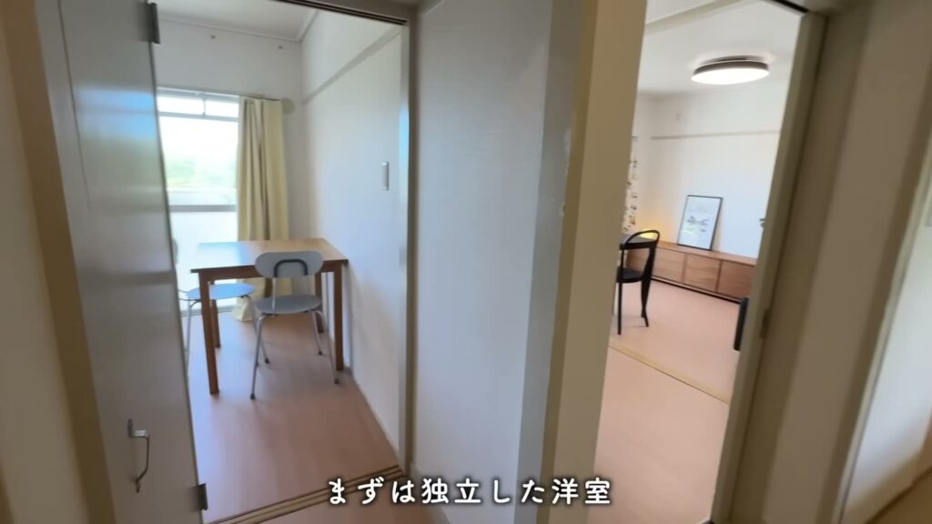 ひよどり台 2DKの洋室の入口