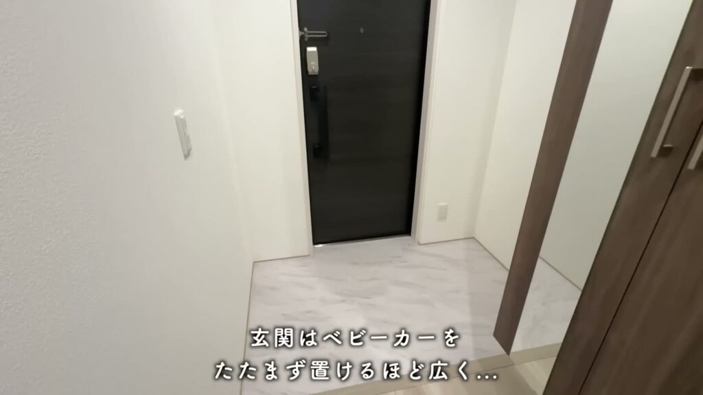 グラングレース 2LDKの玄関ドア
