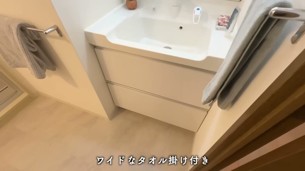幕張ベイタウンパティオス7番街 3LDKの洗面台