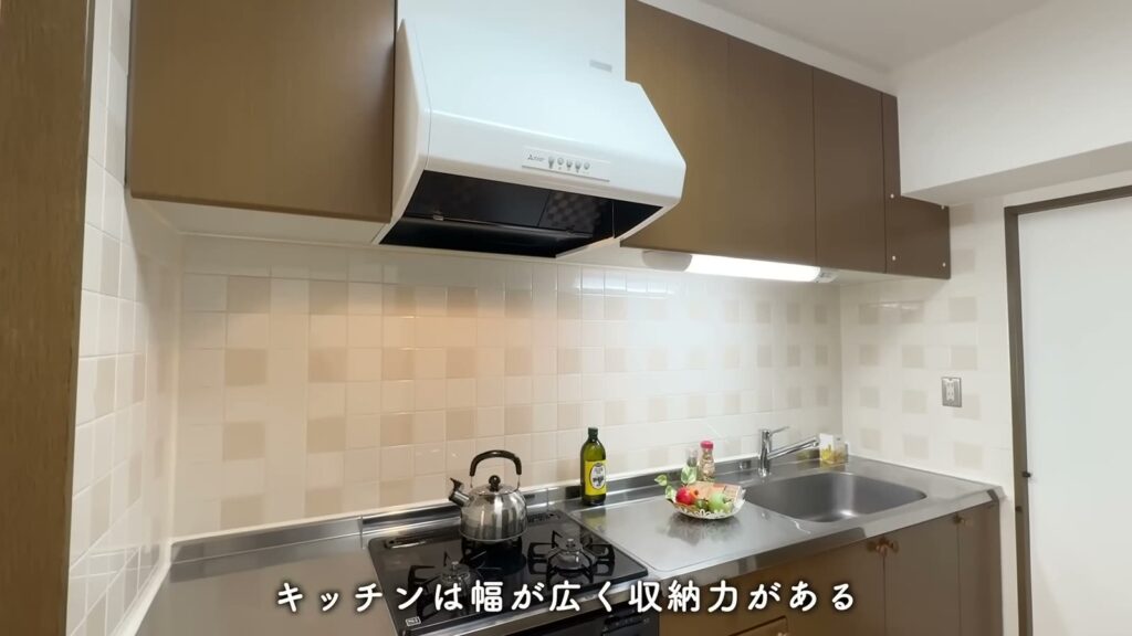 幕張ベイタウンパティオス7番街 3LDKの吊り戸棚
