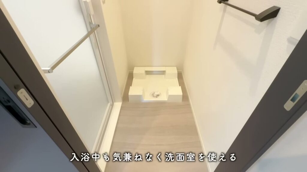 Sakura Terrace 1LDKの脱衣室