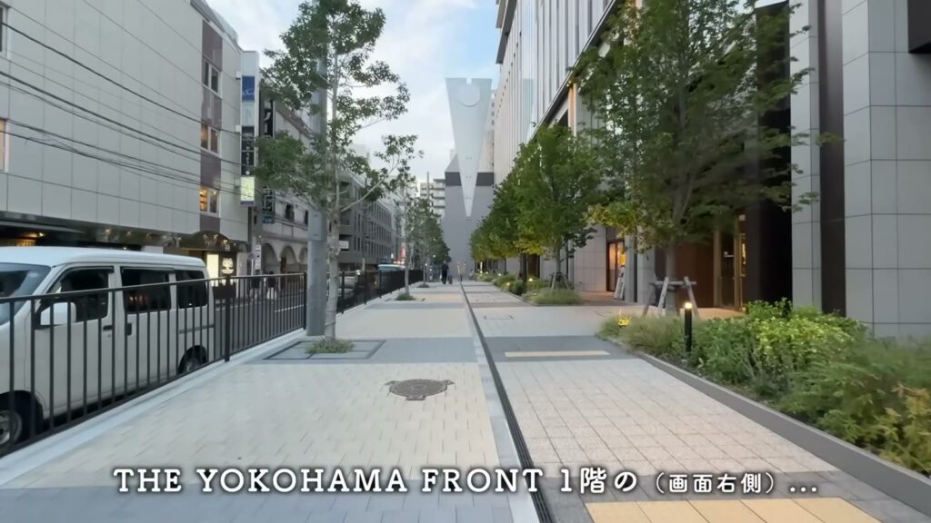 グレーシアフィット横浜 1Kの歩道