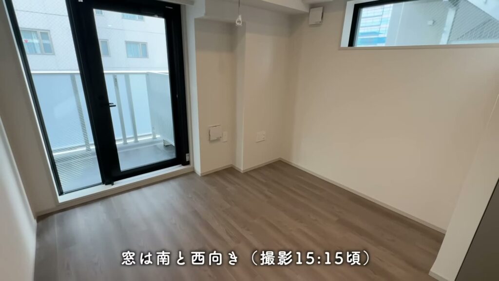 グレーシアフィット横浜 1Kの窓