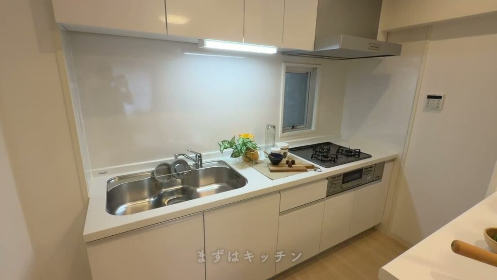 アーバンラフレ志賀 2LDKのキッチン