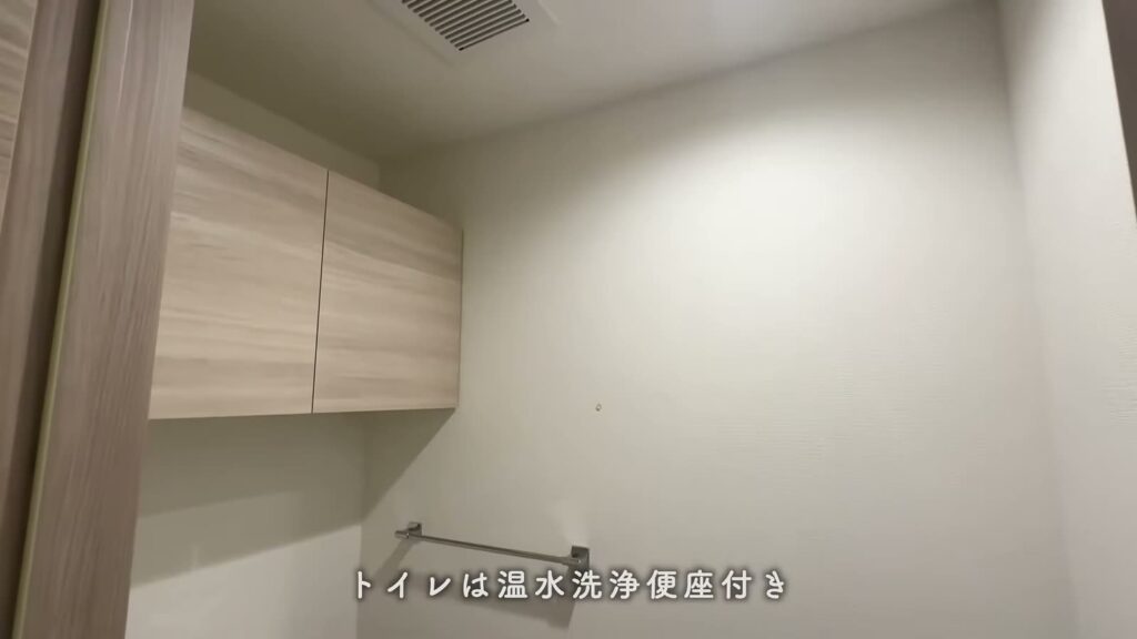 オリーブ東雲本町 ワンルームのトイレの吊り戸棚
