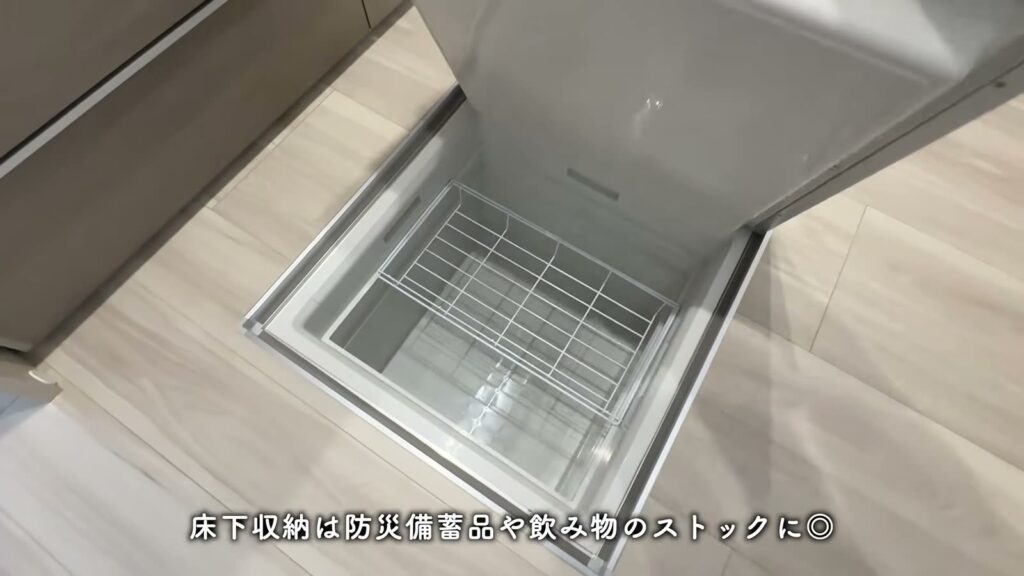 オリーブ東雲本町 ワンルームの床下収納