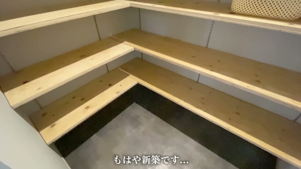 宮園の家 3LDKのL字の棚