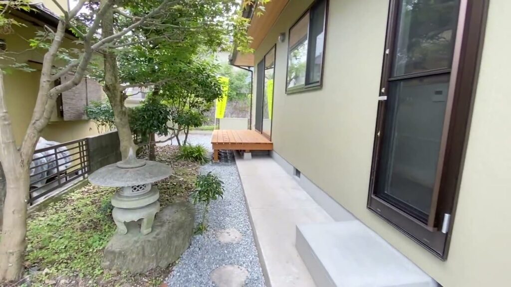 宮園の家 3LDKの庭
