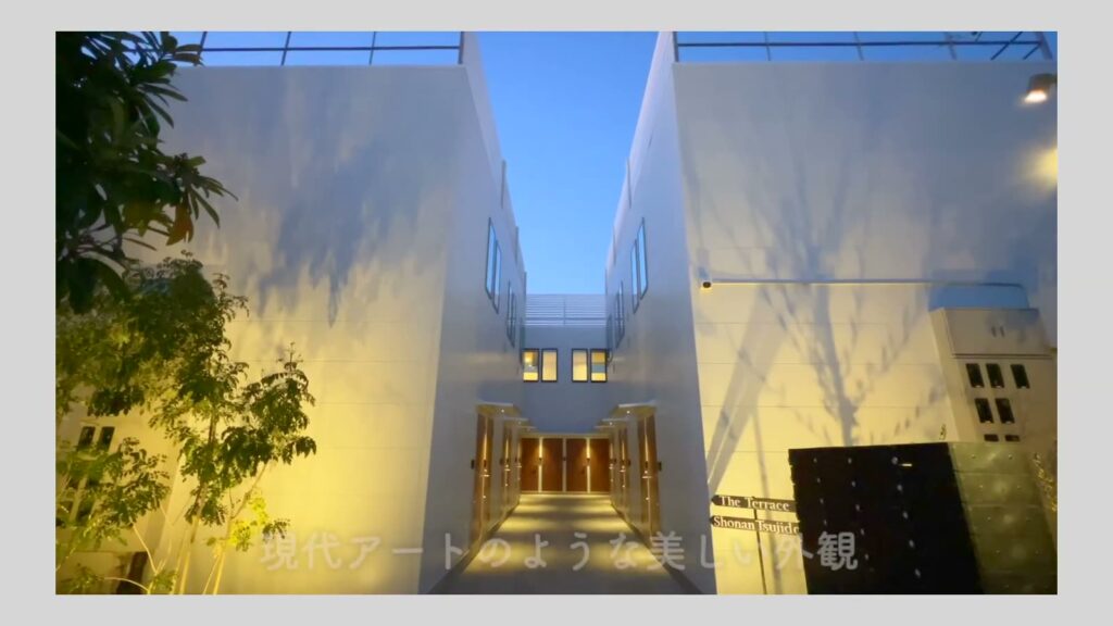 The Terrace Shonan Tsujido 1Kの夕方の外観