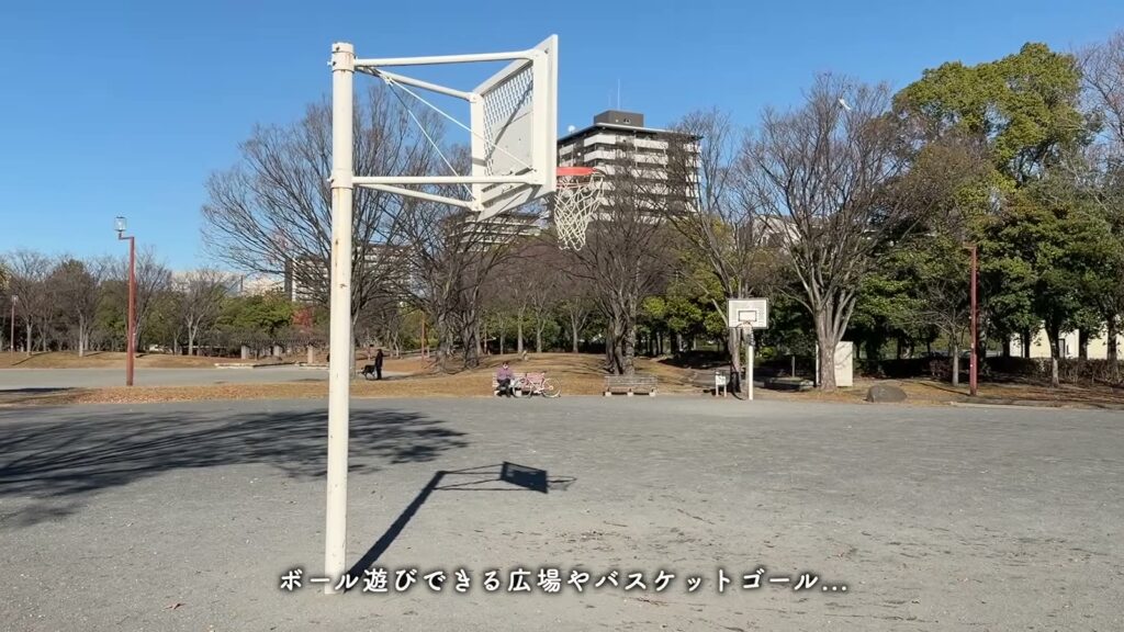神宮東パークハイツ 3LDKの公園の広場