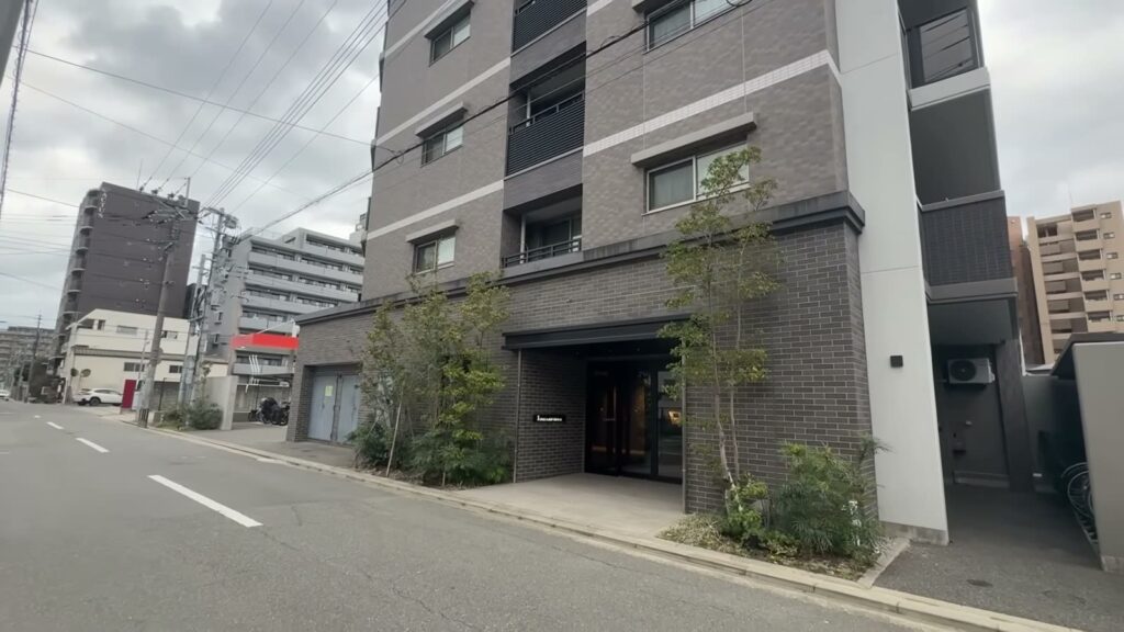 RJRプレシア別府駅前 4LDKの外観