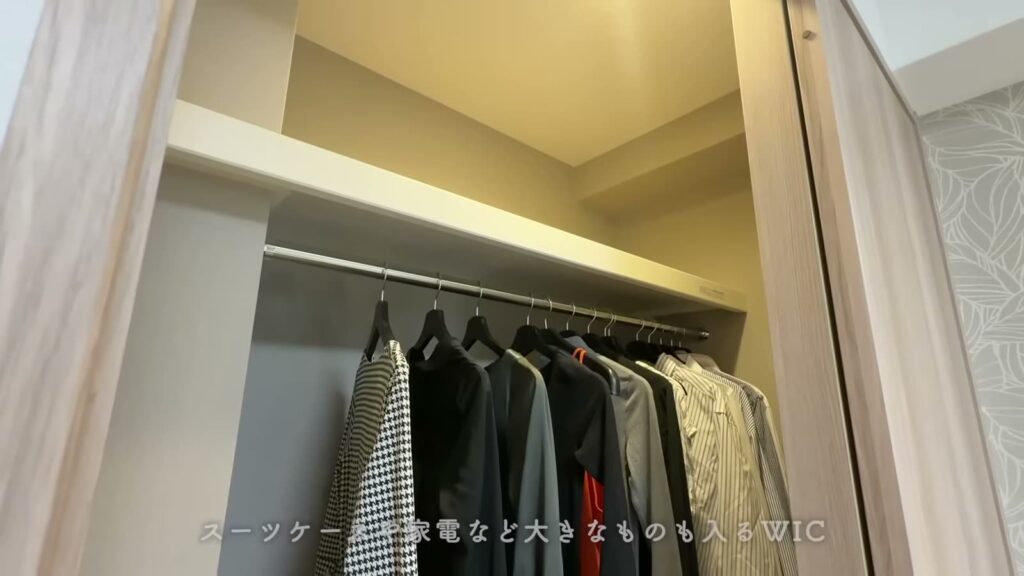 レ・ジェイド南港 3LDKのWIC