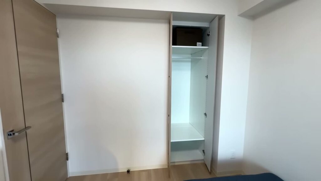クリーンリバーフィネス元町プレセア 3LDKのクローゼット