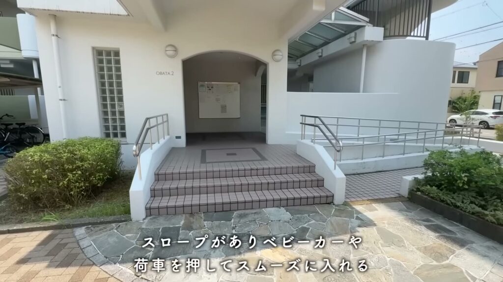 アーバンラフレ小幡 3LDKのエントランス