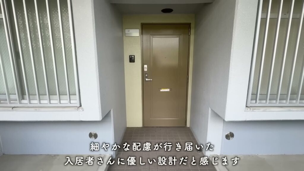 アーバンラフレ小幡 3LDKの玄関ドア
