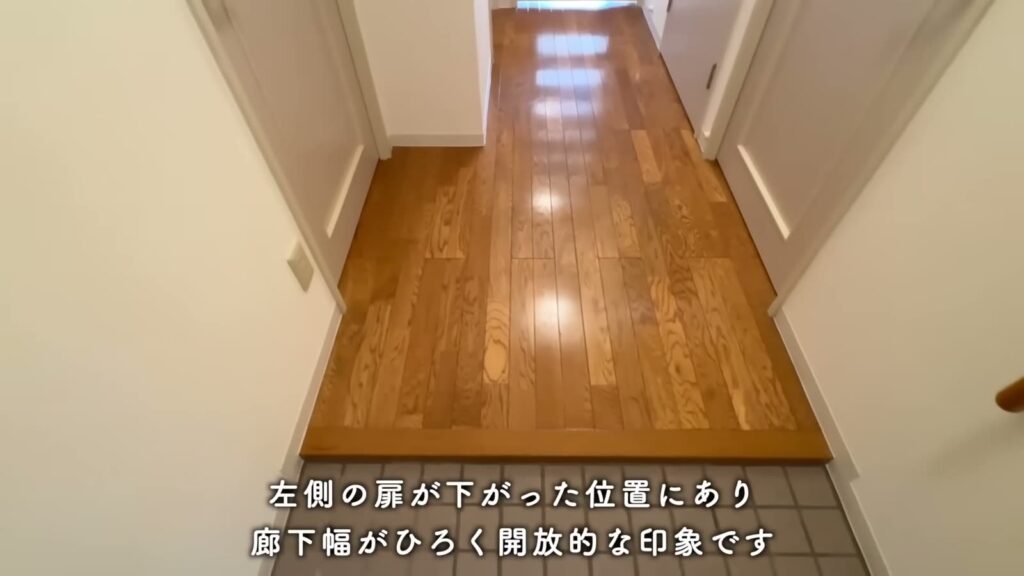 アーバンラフレ小幡 3LDKの玄関と廊下