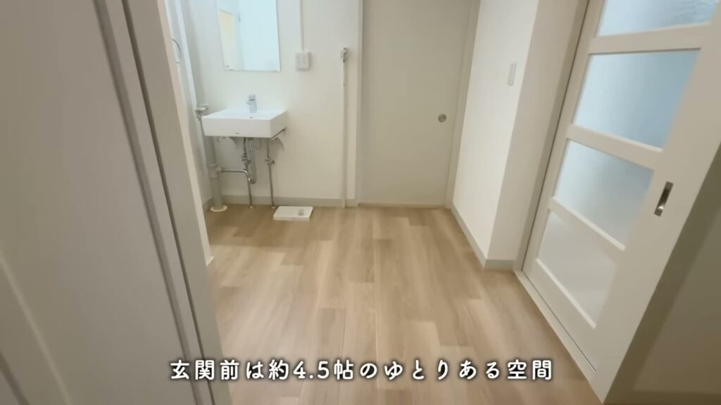 平城第2団地 2DKの玄関前の空間
