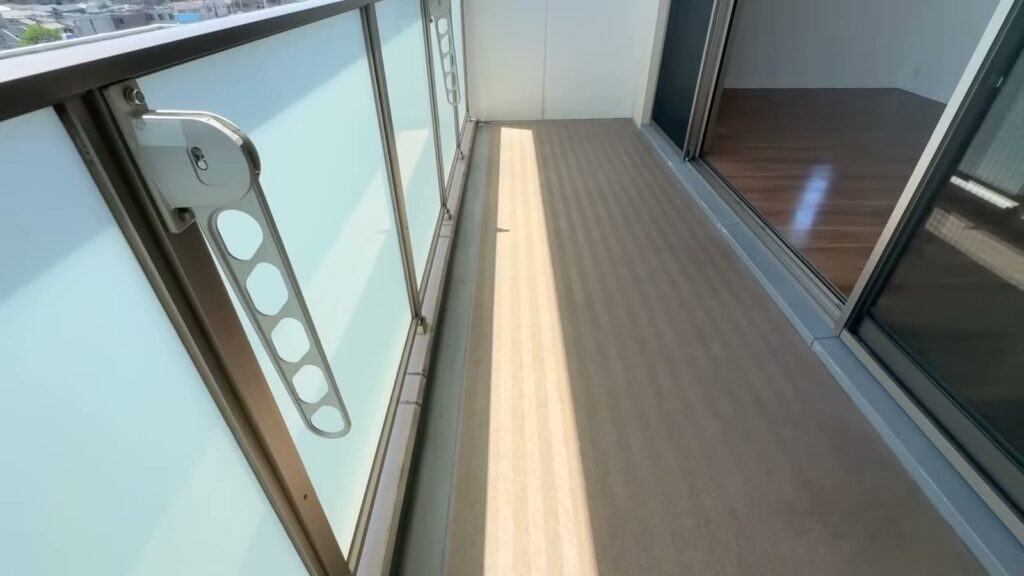 RJRプレシア高取 3LDKのバルコニー