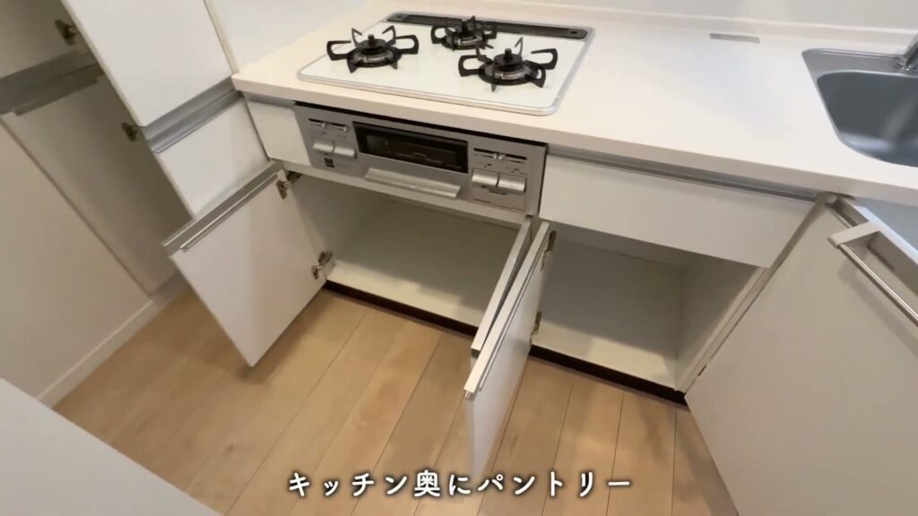 RJRプレシア千早 2LDKのパントリー