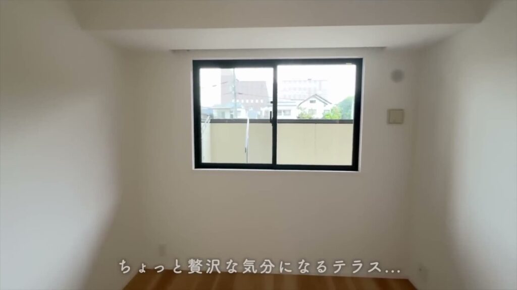 RJRプレシア六本松 1LDKの洋室の窓