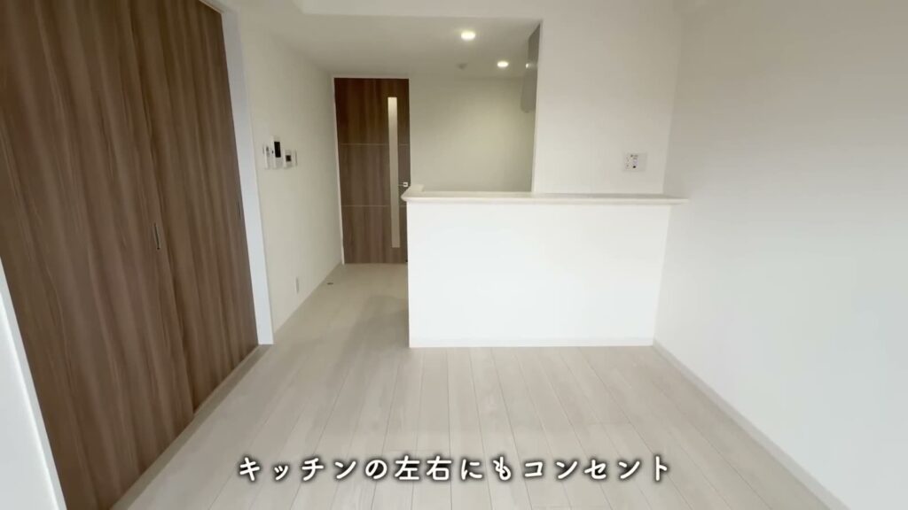 RJRクオーレ東比恵 1LDKのLDKからキッチン側
